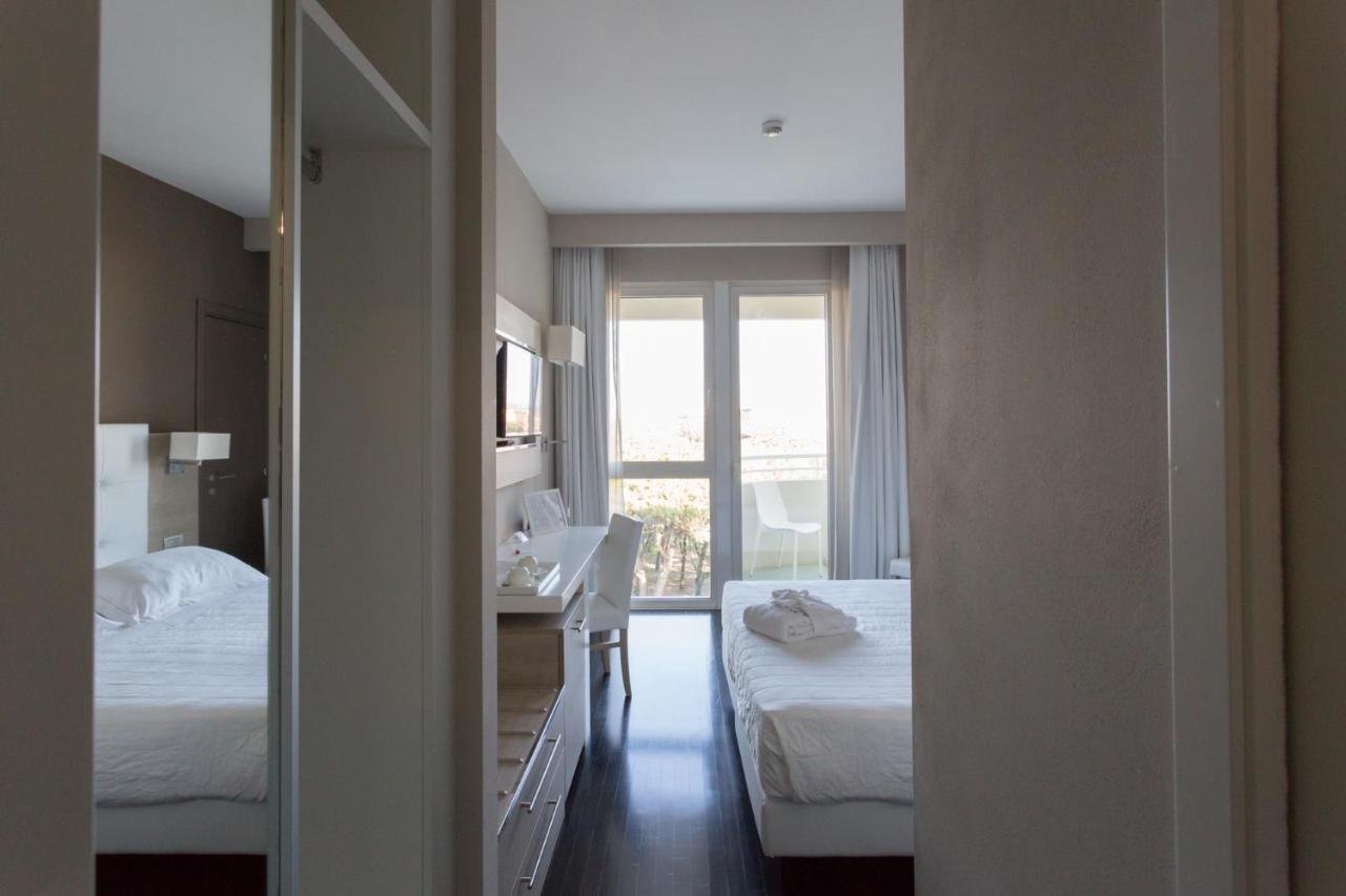 Hotel Raffaello & Mooka Restaurant 4*