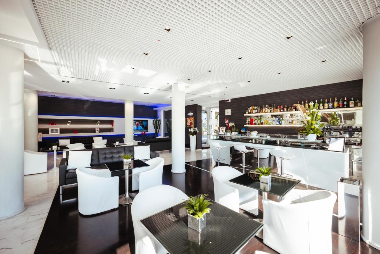 Hotel Raffaello & Mooka Restaurant