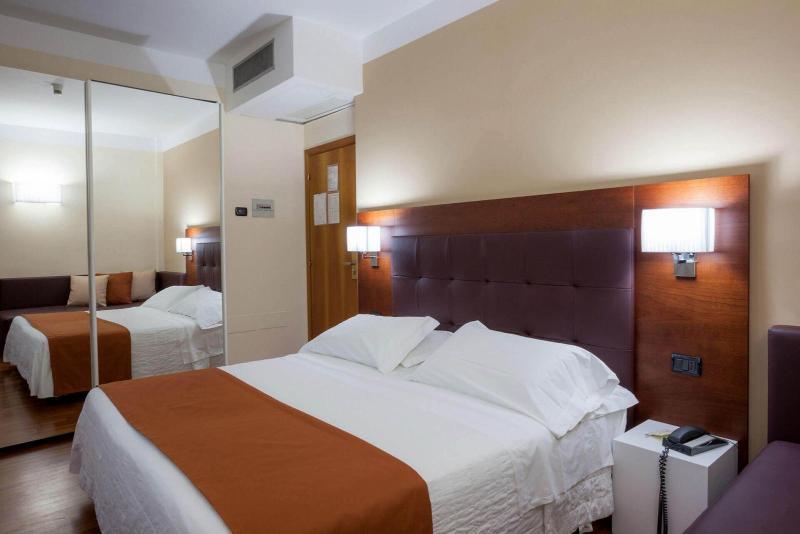 Hotel Raffaello & Mooka Restaurant Senigallia
